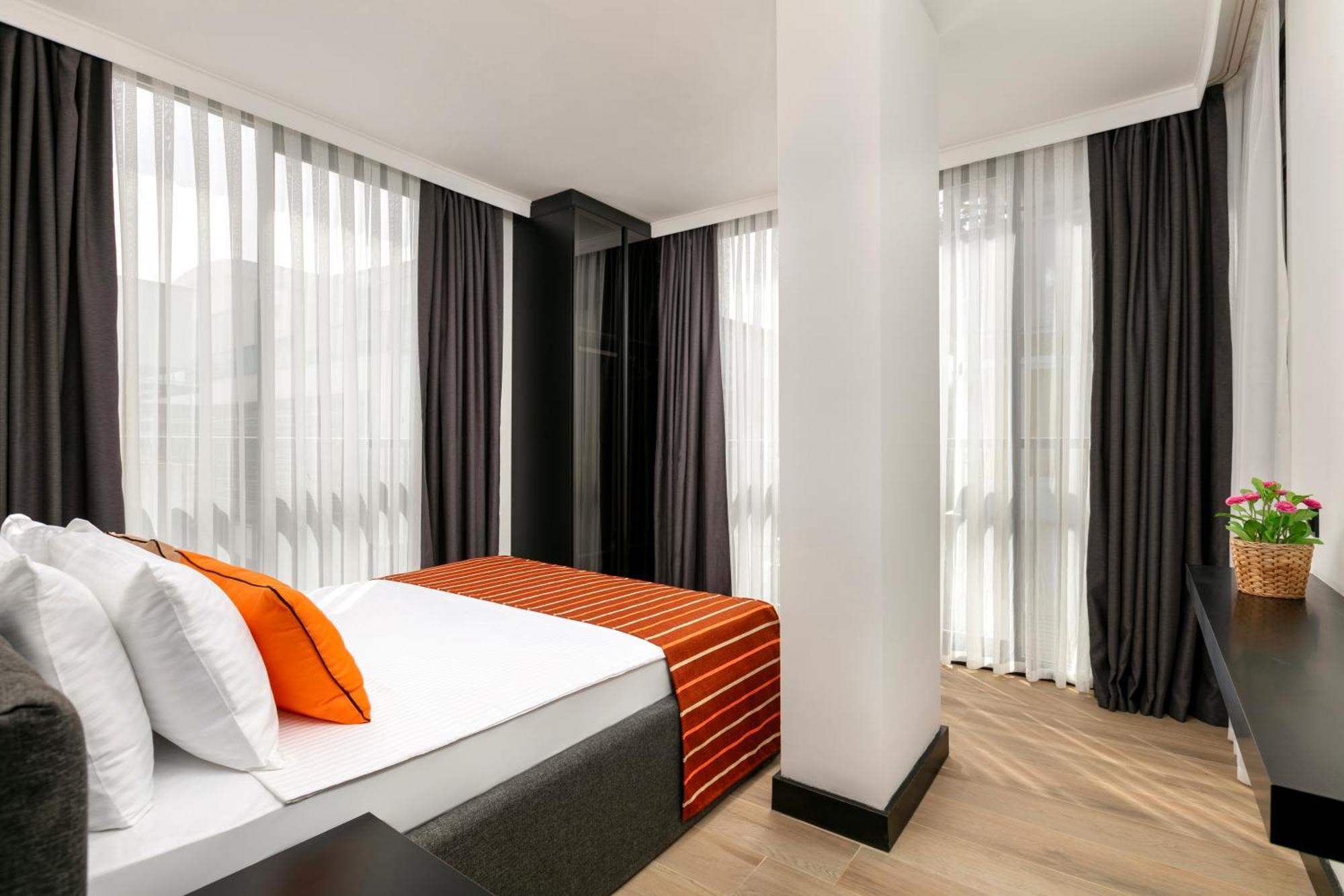 Ella Suites Hotel Antalia Esterno foto